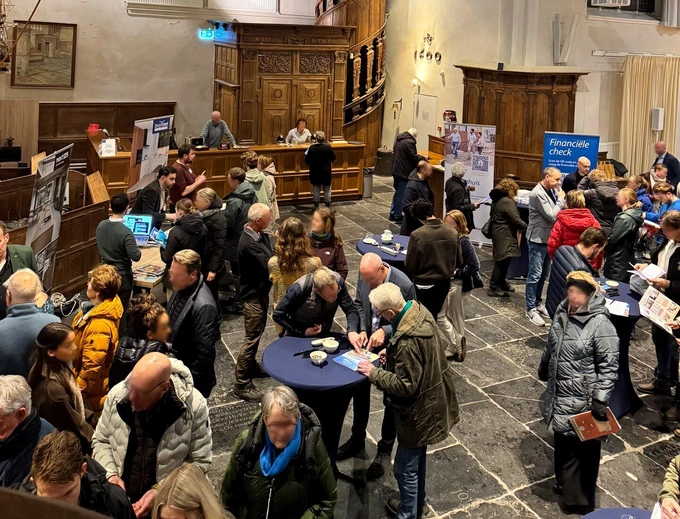 Veel belangstelling bij verkoopevenement Pelmolenpad